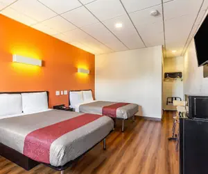 Photo 5 - Motel 6 Elizabeth, NJ - Newark Liberty Intl Airport