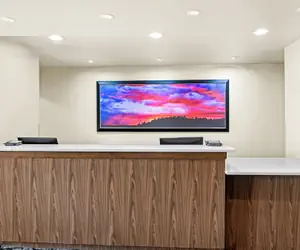 Photo 3 - Ledgestone Suites Hotel Elko