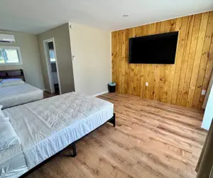 Photo 4 - Cascade Inn