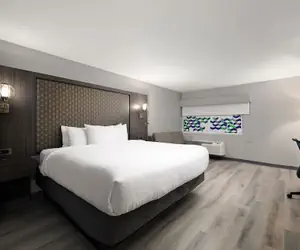 Photo 4 - Verta Hotel McAllen Airport