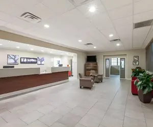 Photo 2 - Iberia House & Suites