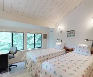 Photo 5 - Retro 3BD Sun Valley Condo + Free Resort Amenities!