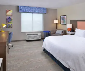 Photo 3 - Lakeville Inn