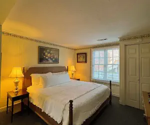 Photo 4 - Cottage Nine in Jacksonville