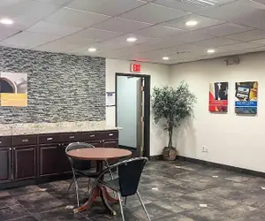 Photo 5 - Studio 6 – Mobile, AL