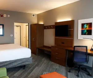 Photo 5 - Holiday Inn Express & Suites Louisville Downtown by IHG
