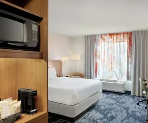 Photo 5 - Fairfield Inn & Suites Cincinnati Uptown/University Area