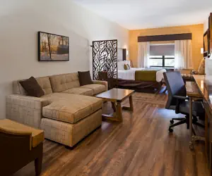 Photo 5 - Best Western Plus Franciscan Square Inn and Suites