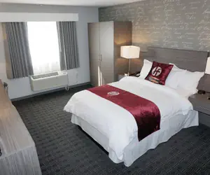 Photo 2 - Hartford Hotel, BW Signature Collection