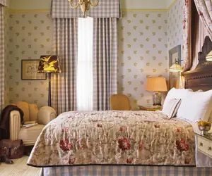 Photo 5 - Tallman Hotel