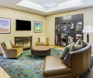 Photo 3 - Candlewood Suites Virginia Beach Town Center by IHG