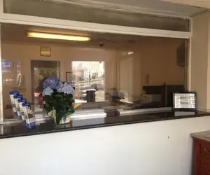 Photo 3 - Econo Lodge