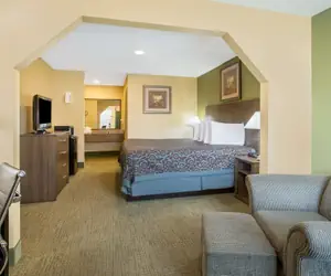 Photo 5 - Days Inn by Wyndham Abbeville