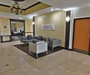 Photo 3 - Wingate by Wyndham Bowling Green