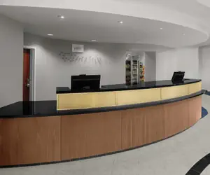 Photo 5 - Courtyard by Marriott Santa Clarita Valencia