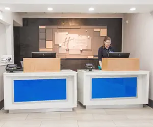 Photo 3 - Holiday Inn Express & Suites Columbia-Fort Jackson by IHG