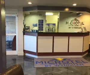 Photo 2 - Microtel Inn & Suites by Wyndham Bremen