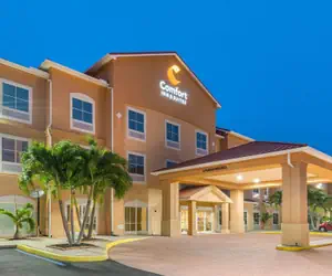 Photo 2 - Comfort Inn & Suites Fort Myers Airport