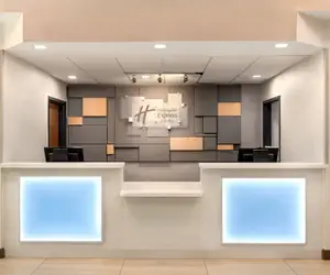 Photo 3 - Holiday Inn Express & Suites Pembroke Pines-Sheridan St by IHG