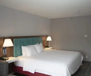 Photo 5 - Hampton Inn Utica