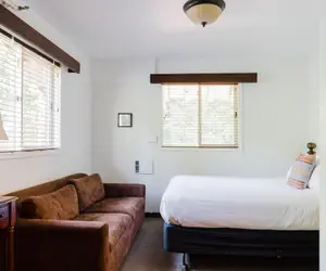 Photo 4 - Crystal Mountain Hotels