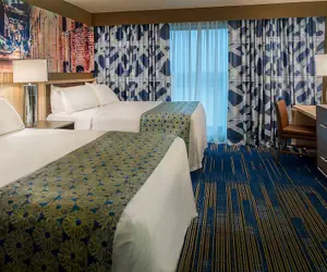 Photo 5 - HoteLumiere at the Arch - A Caesars Rewards Destination