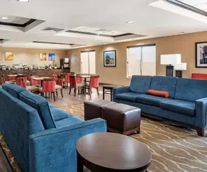 Photo 4 - Comfort Inn & Suites Clinton - Jackson West