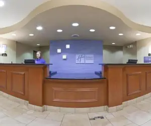 Photo 3 - Holiday Inn Express & Suites Sheldon by IHG