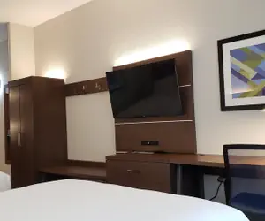 Photo 4 - Holiday Inn Express Hotel & Suites Weslaco by IHG