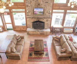 Photo 4 - Lake Chatuge Lodge