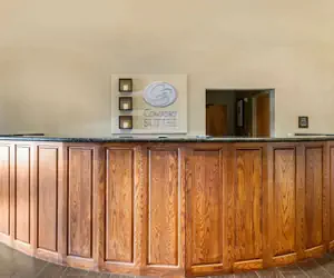 Photo 3 - Comfort Suites Batesville