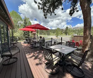 Photo 2 - Estes Mountain Inn