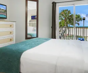 Photo 5 - Surf Beach Treasure Island Resort