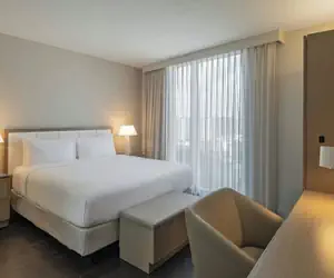 Photo 5 - Residence Inn by Marriott Miami Sunny Isles Beach