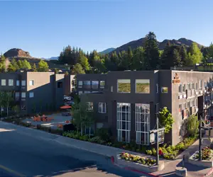 Photo 2 - Hotel Ketchum