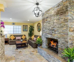 Photo 2 - Quality Inn Escondido San Diego North County