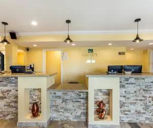 Photo 4 - Quality Inn Escondido San Diego North County