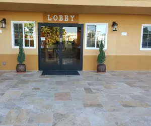 Photo 3 - Quality Inn Escondido San Diego North County