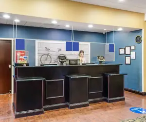 Photo 3 - Hampton Inn Galax