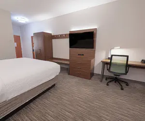 Photo 5 - Holiday Inn Express Hotel & Suites East Lansing by IHG