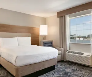 Photo 4 - Candlewood Suites San Antonio Downtown by IHG