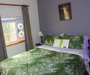 Photo 3 - A Hyde Away Inn B&B