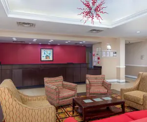 Photo 3 - La Quinta Inn & Suites by Wyndham Macon West