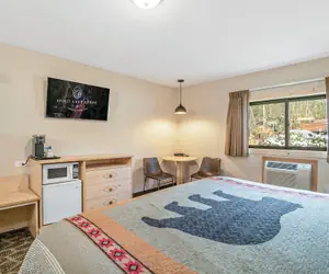 Photo 5 - Spirit Lake Lodge