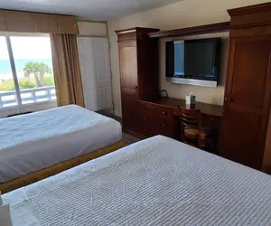 Photo 4 - Twilight Surf Hotel Ocean Front