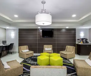 Photo 5 - La Quinta Inn & Suites by Wyndham Canton MS