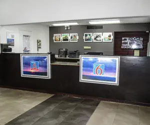 Photo 5 - Studio 6 Alexandria, LA