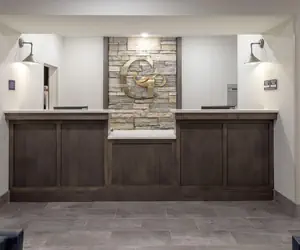 Photo 5 - Grandstay Hotel and Suites Milbank