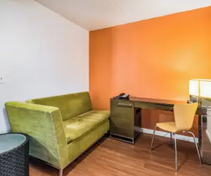 Photo 3 - Motel 6 Tinton Falls, NJ – Neptune