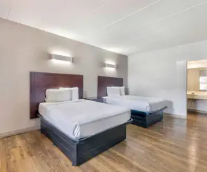 Photo 5 - Motel 6 Falls Church, VA - Arlington Boulevard